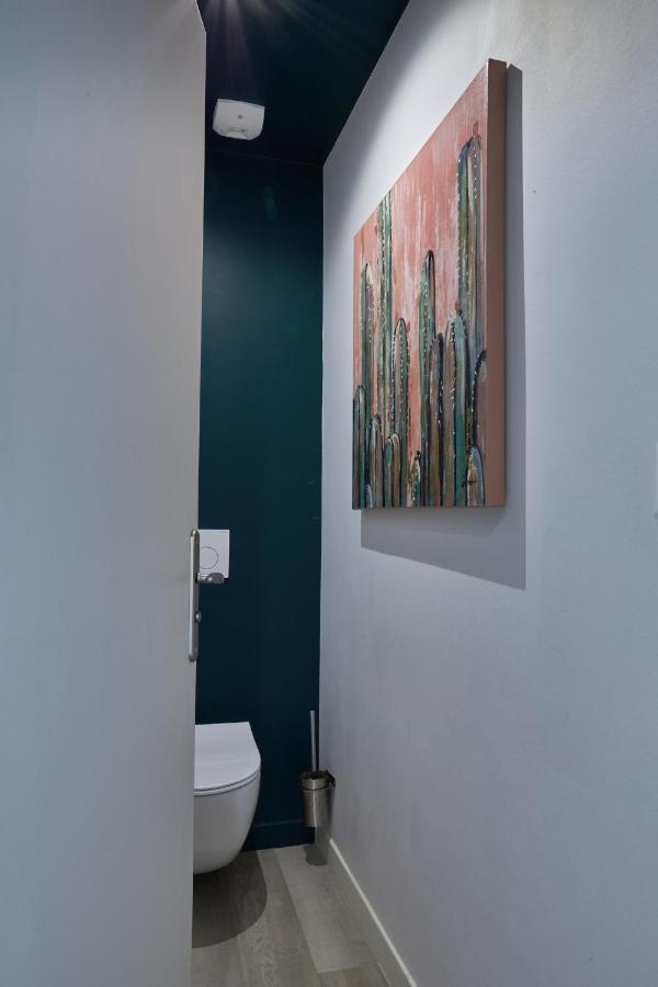 Centre ville à pied Appt avec SAUNA, Linge, Wifi, Stationnement Gratuit Vannes Exterior foto
