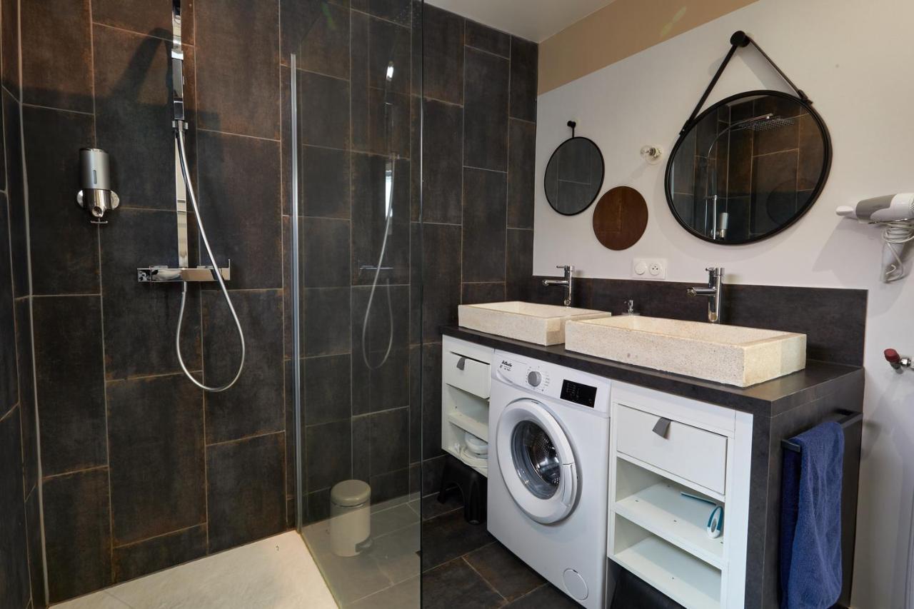 Centre ville à pied Appt avec SAUNA, Linge, Wifi, Stationnement Gratuit Vannes Exterior foto